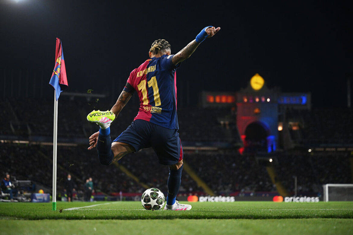 Raphinha se torna destaque histórico na Champions League — Raphinha alcança marca histórica na Champions League com 20 participações em gols, superando Messi e Neymar em uma temporada.