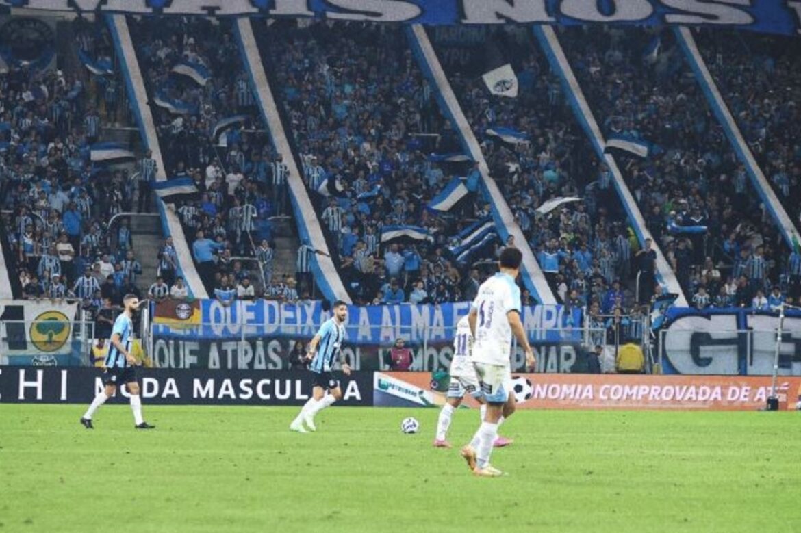 CSA elimina Grêmio na Arena e avança na Copa do Brasil — CSA segura empate com Grêmio na Arena e se classifica para as oitavas da Copa do Brasil, com polêmica no fim.