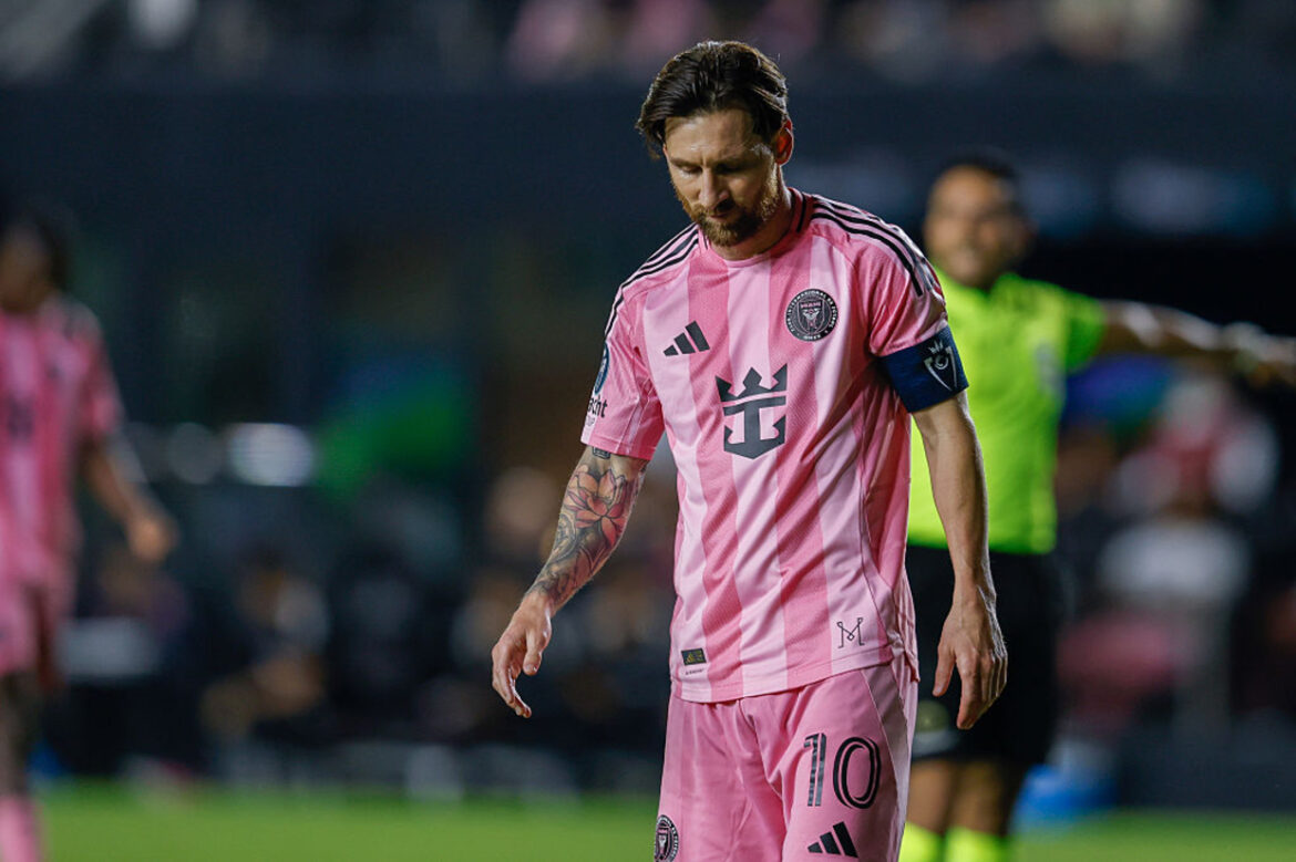 Inter Miami é eliminado nas semis da Concachampions — Inter Miami perde para o Vancouver Whitecaps nas semis da Concachampions; Messi e Suárez não marcam na eliminação.