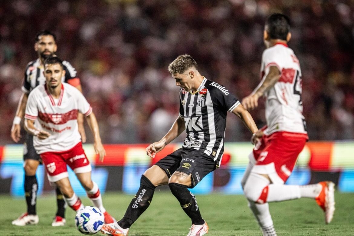 Neymar volta, mas Santos é eliminado pelo CRB na Copa do Brasil — Neymar retorna ao Santos, mas Matheus Albino brilha, elimina o Peixe nos pênaltis e classifica o CRB às oitavas.