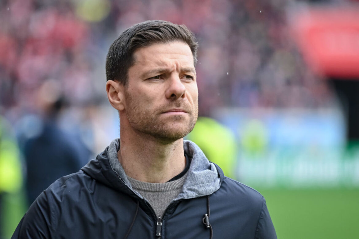 Xabi Alonso assume o Real Madrid no Mundial de Clubes — Xabi Alonso será o novo técnico do Real Madrid e comandará a equipe já no Mundial de Clubes, segundo jornal espanhol.