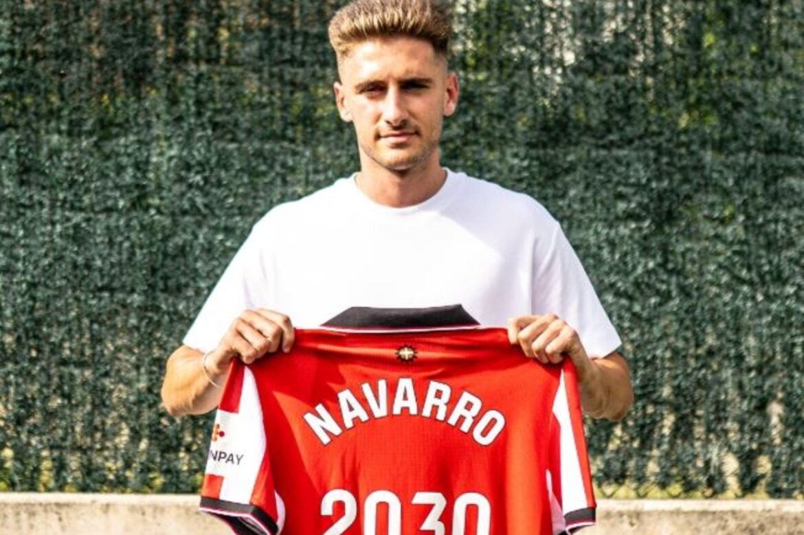 Robert Navarro é nova aposta do Athletic Bilbao — Robert Navarro, ex-Real Sociedad e Mallorca, é o novo reforço do Athletic Bilbao. Contrato até 2030 sem custos de transferência.