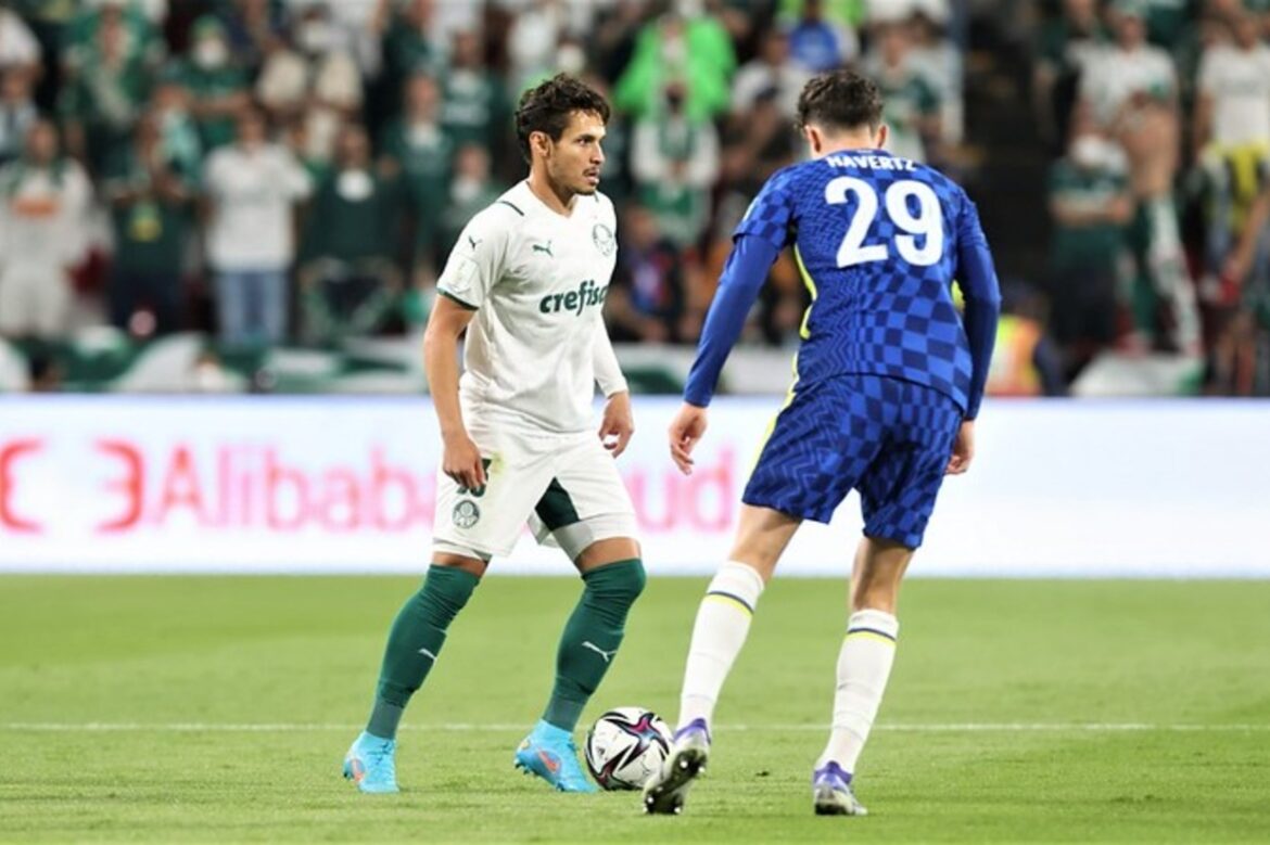 Palmeiras e Chelsea reeditam confronto do Mundial — Palmeiras e Chelsea voltam a se enfrentar após o Mundial, com 10 remanescentes no time brasileiro e apenas 1 no inglês.