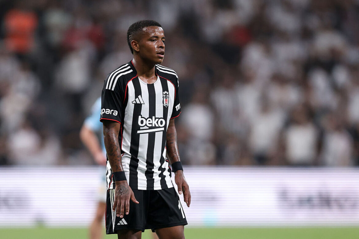 Promessa equatoriana: Keny Arroyo como alvo do Cruzeiro — Keny Arroyo, jovem promessa do Equador, busca redenção após passagem pela Turquia e surge como possível reforço do Cruzeiro.