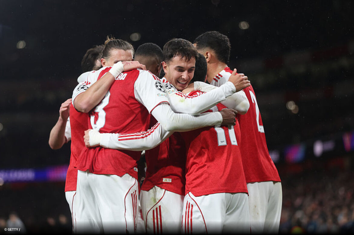Arsenal domina Inglaterra e brilha na Champions League — Arsenal vive temporada histórica com liderança na Premier League, invencibilidade e 100% de aproveitamento na Champions League.