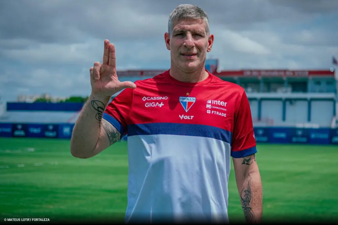 Martín Palermo impulsiona o Fortaleza e destaca Adam Bareiro na luta contra o Z4 — Martín Palermo transforma o Fortaleza e aposta em Adam Bareiro para afastar o time da zona de rebaixamento no Brasileirão.